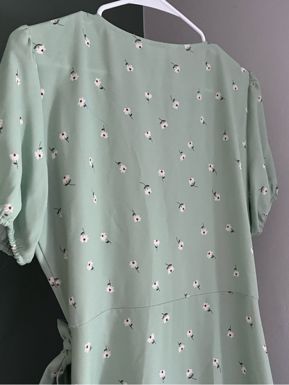 LC Floral Wrap Midi Dress - Picture 6 of 10